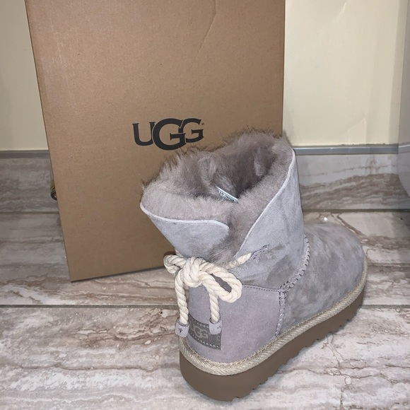 Selene Ugg Short Boots
